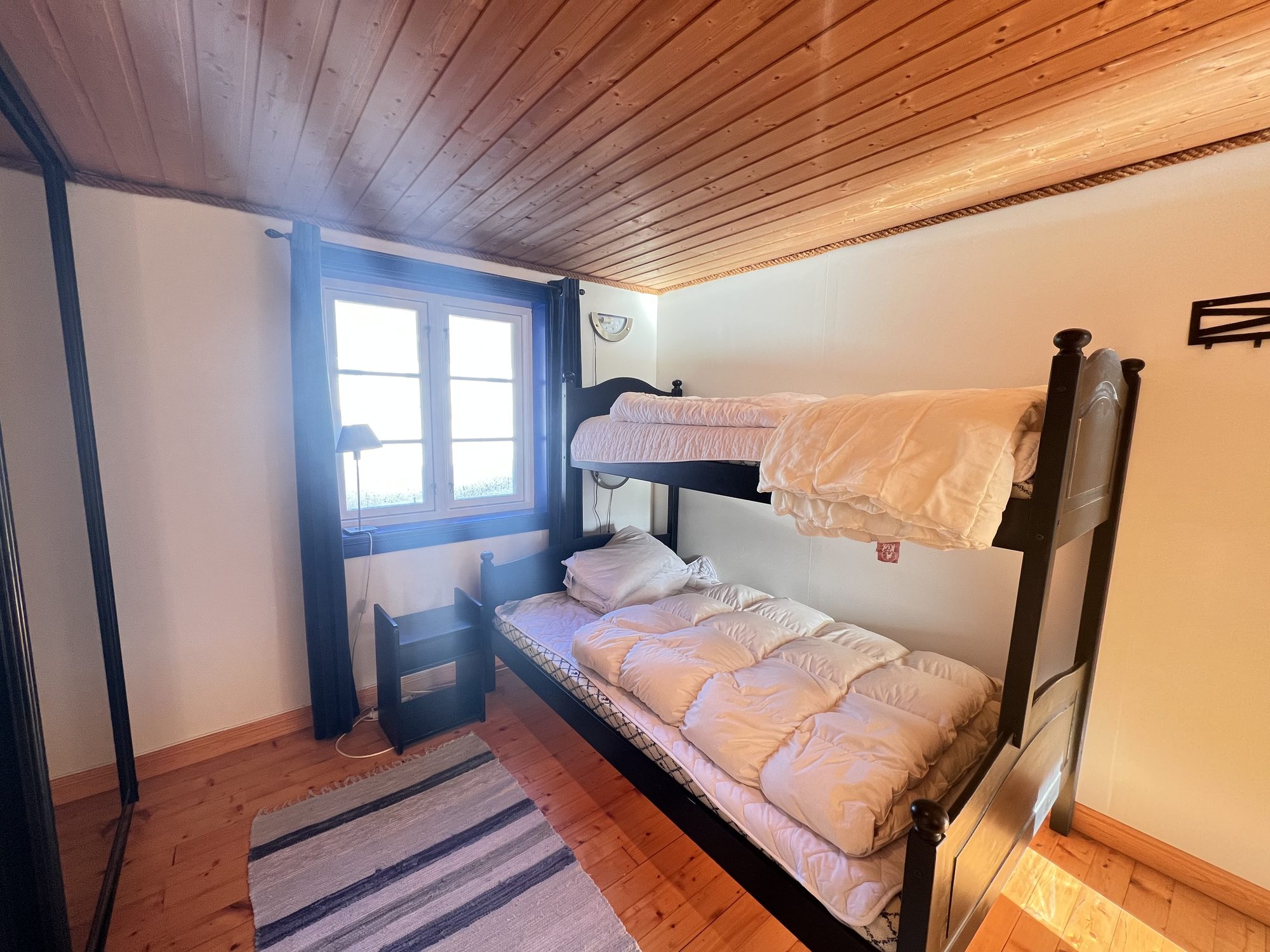 The Heritage — bunk bedroom, second angle